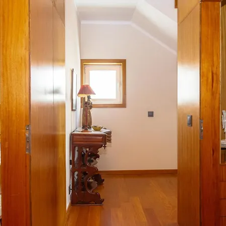 Casa De Linhares Feriehus
