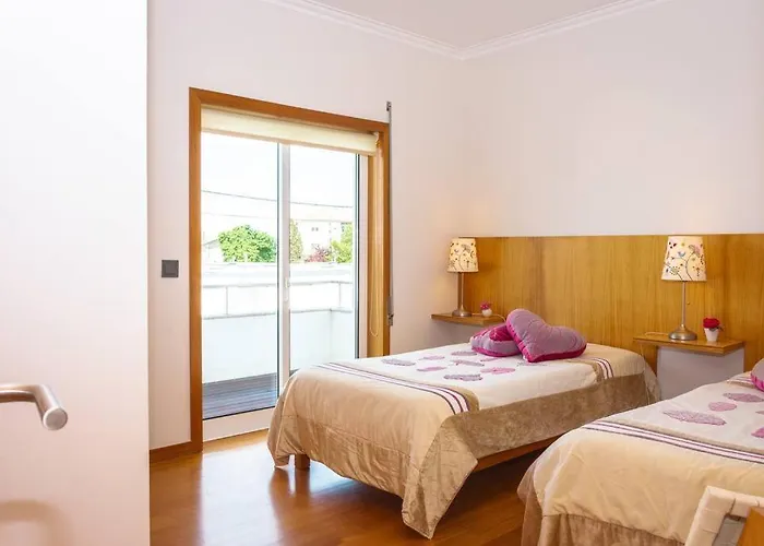 Casa De Linhares Дом отдыха