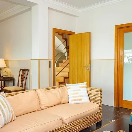 Casa De Linhares Dom wakacyjny *